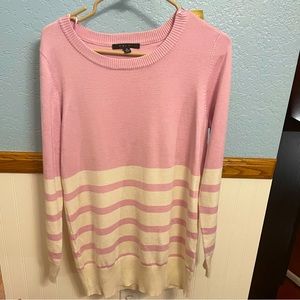Cyrus pink and‎ cream sweater NWT